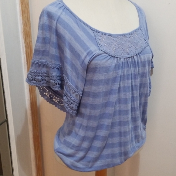 Mossimo striped top lace details - Picture 1 of 4